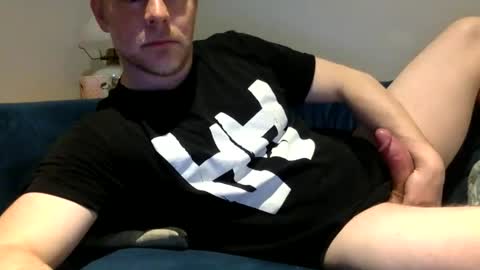 daveb709709709 online show from 02/18/26, 03:46