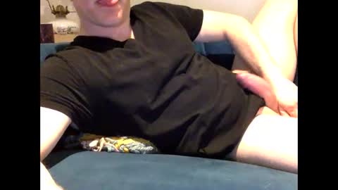 Snapshot of daveb709709709 chatting on 05/20/26, 02:07 daveb709709709 online show from 05/20/26, 02:07