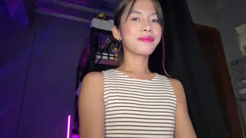 Snapshot of daveboyyy chatting on 09/08/25, 05:23 Scarlet thesexiest online show from 09/08/25, 05:23