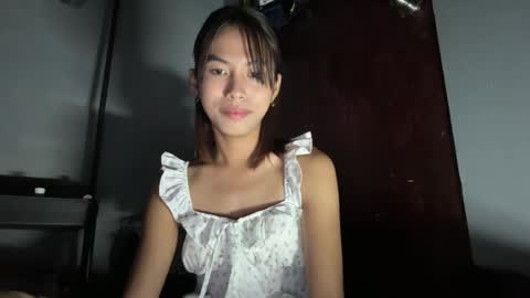 Snapshot of daveboyyy chatting on 09/10/25, 03:23 Scarlet thesexiest online show from 09/10/25, 03:23