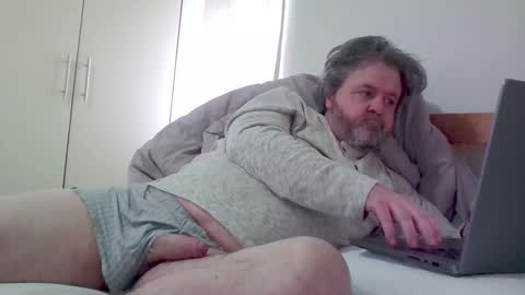 Dave notts online show from 02/26/25, 10:26