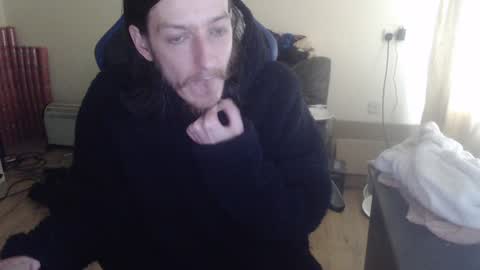 Snapshot of daver281197 chatting on 01/25/25, 12:37 dave online show from 01/25/25, 12:37