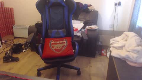 Snapshot of daver281197 chatting on 02/08/25, 09:46 dave online show from 02/08/25, 09:46