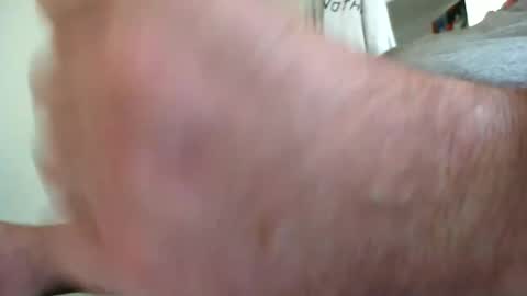 Snapshot of davesu12345 chatting on 12/06/24, 08:59 davesu12345 online show from 12/06/24, 08:59