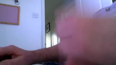 Snapshot of davesu12345 chatting on 02/07/25, 08:33 davesu12345 online show from 02/07/25, 08:33