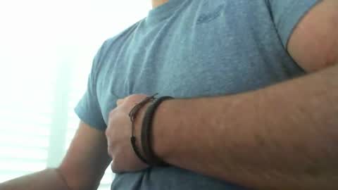 Snapshot of davesu12345 chatting on 10/09/25, 08:01 davesu12345 online show from 10/09/25, 08:01