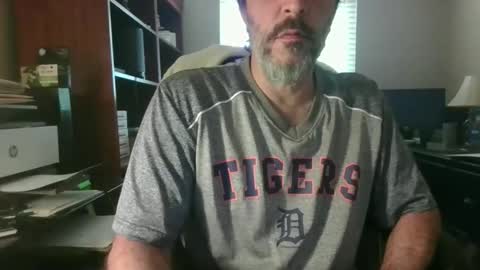 Snapshot of davethebooky chatting on 05/14/26, 03:52 Dave online show from 05/14/26, 03:52