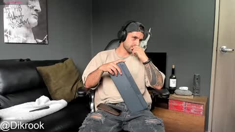 Daves online show from 02/04/25, 03:15