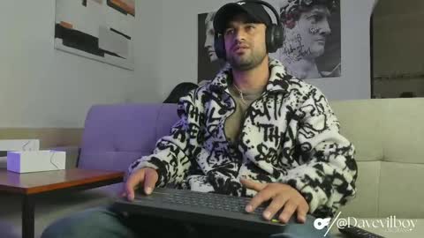 Daves online show from 09/23/25, 02:09