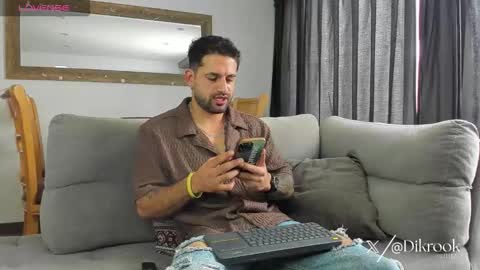 Daves online show from 10/20/25, 12:49