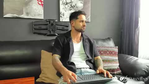 Daves online show from 11/02/25, 02:52