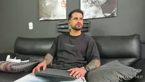 Daves online show from 11/05/25, 12:27