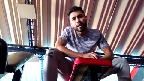 Dave y Salvatore online show from 02/27/25, 04:21