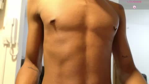 david_hot44 online show from 05/05/26, 08:33