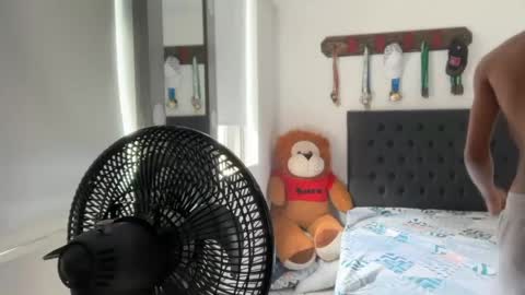 david_hot44 online show from 06/04/26, 04:46