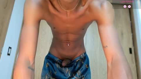 david_hot44 online show from 06/19/26, 01:48