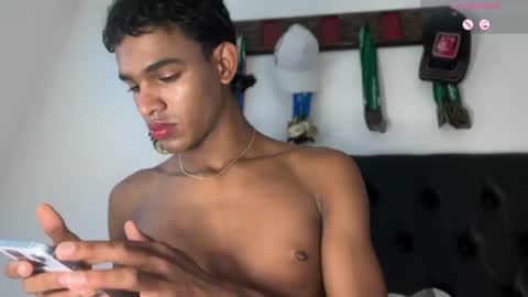 Snapshot of david_hot44 chatting on 07/01/26, 03:56 david_hot44 online show from 07/01/26, 03:56