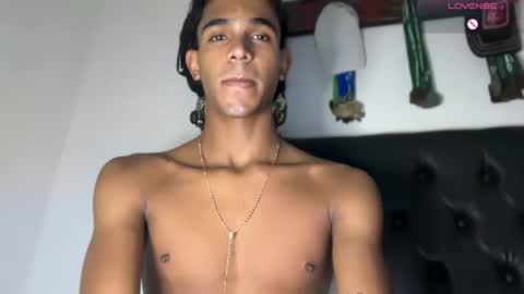 Snapshot of david_hot44 chatting on 07/21/26, 11:40 david_hot44 online show from 07/21/26, 11:40