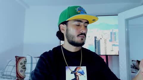 Hey im David that loves to explore and speak their fantasies. Very open talktative and nice. Feel free to chat with me online show from 02/02/26, 12:53