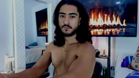 Hey im David that loves to explore and speak their fantasies. Very open talktative and nice. Feel free to chat with me online show from 04/19/26, 01:16