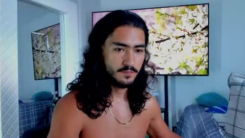 Snapshot of david_johnson372 chatting on 06/28/26, 11:49 Hey im David that loves to explore and speak their fantasies. Very open talktative and nice. Feel free to chat with me online show from 06/28/26, 11:49