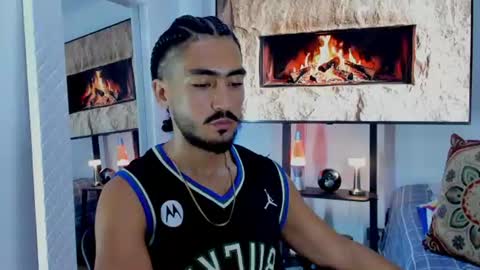 Snapshot of david_johnson372 chatting on 07/04/26, 11:55 Hey im David that loves to explore and speak their fantasies. Very open talktative and nice. Feel free to chat with me online show from 07/04/26, 11:55