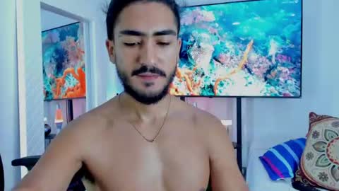 Snapshot of david_johnson372 chatting on 07/19/26, 09:46 Hey im David that loves to explore and speak their fantasies. Very open talktative and nice. Feel free to chat with me online show from 07/19/26, 09:46