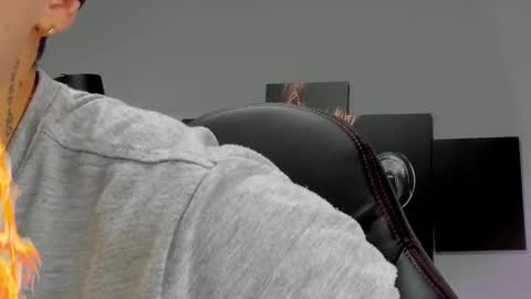 Snapshot of david_jons7 chatting on 01/09/25, 02:54 David Jons online show from 01/09/25, 02:54