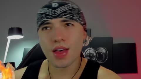 Snapshot of david_jons7 chatting on 03/12/25, 12:20 David Jons online show from 03/12/25, 12:20