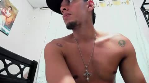 Snapshot of david_latin666_ chatting on 07/01/26, 02:02 David online show from 07/01/26, 02:02