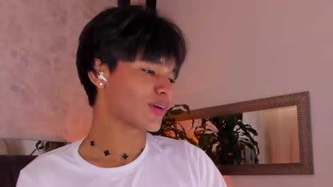 David online show from 10/24/25, 01:51