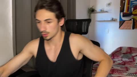 Snapshot of david_muller_ chatting on 05/04/26, 07:32 David online show from 05/04/26, 07:32