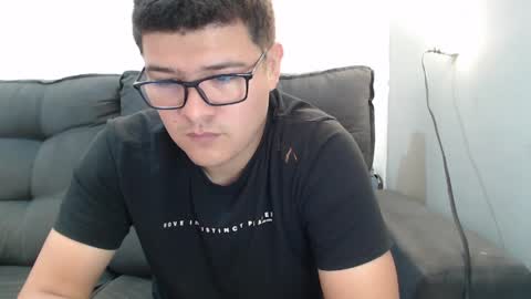 Snapshot of david_smit_ chatting on 05/09/26, 03:28 david smit online show from 05/09/26, 03:28