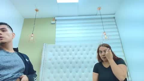 david_victoriaa online show from 12/02/25, 01:05