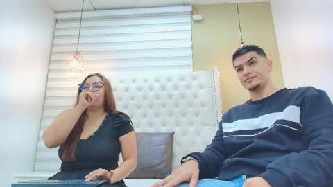 david_victoriaa online show from 12/19/25, 01:07