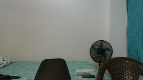 Snapshot of davidberrocal chatting on 05/25/26, 03:45 DavidSexxx777 online show from 05/25/26, 03:45