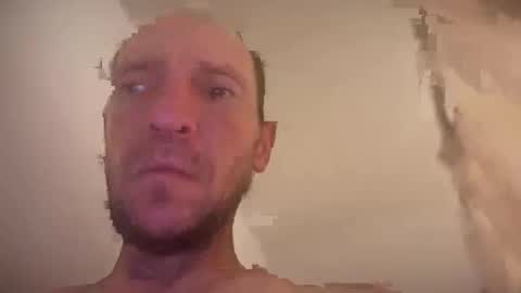 Snapshot of davidcav240 chatting on 10/19/25, 04:51 davidcav240 online show from 10/19/25, 04:51