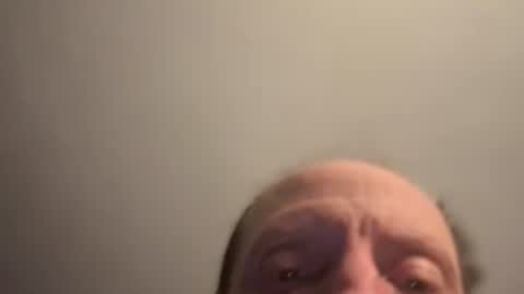 Snapshot of davidcav240 chatting on 02/02/26, 12:04 davidcav240 online show from 02/02/26, 12:04