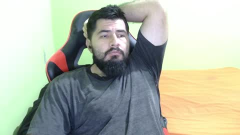 Snapshot of daviddelz chatting on 12/16/24, 07:48 David online show from 12/16/24, 07:48