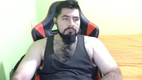 Snapshot of daviddelz chatting on 12/17/24, 09:39 David online show from 12/17/24, 09:39