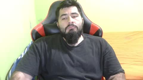 Snapshot of daviddelz chatting on 02/08/25, 06:54 David online show from 02/08/25, 06:54