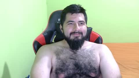 Snapshot of daviddelz chatting on 02/14/25, 08:10 David online show from 02/14/25, 08:10