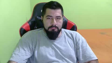 Snapshot of daviddelz chatting on 02/27/25, 05:02 David online show from 02/27/25, 05:02