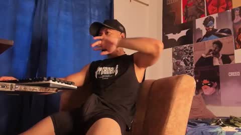 Snapshot of davide_daniels chatting on 01/08/26, 12:51 Davide online show from 01/08/26, 12:51