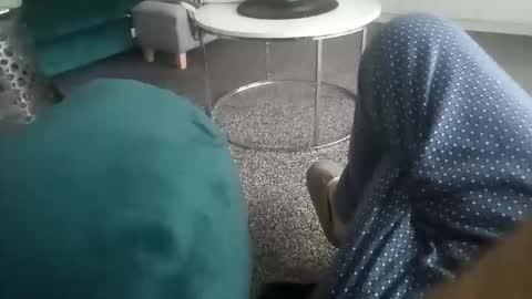 Snapshot of davidf75 chatting on 11/14/25, 09:19 davidf75 online show from 11/14/25, 09:19