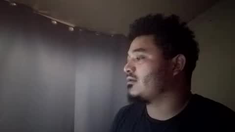 Snapshot of davidjose1995 chatting on 12/25/24, 06:41 Juice cock online show from 12/25/24, 06:41