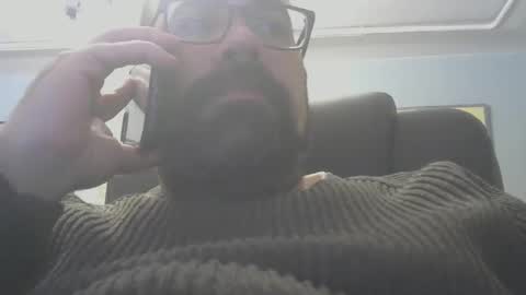 Snapshot of davidmax245 chatting on 01/14/26, 06:13 davidmax245 online show from 01/14/26, 06:13