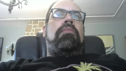 Snapshot of davidmax245 chatting on 05/23/26, 05:50 davidmax245 online show from 05/23/26, 05:50