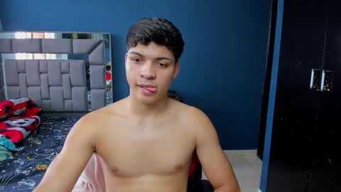 davidro030 online show from 09/25/25, 08:34