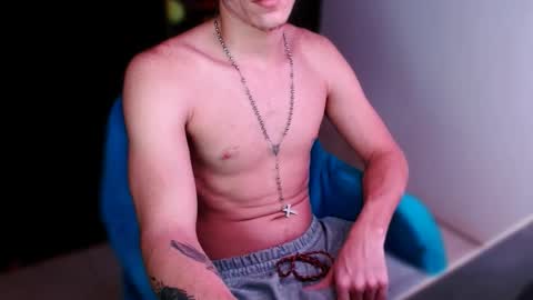 davidsalazar33 online show from 11/02/25, 10:56